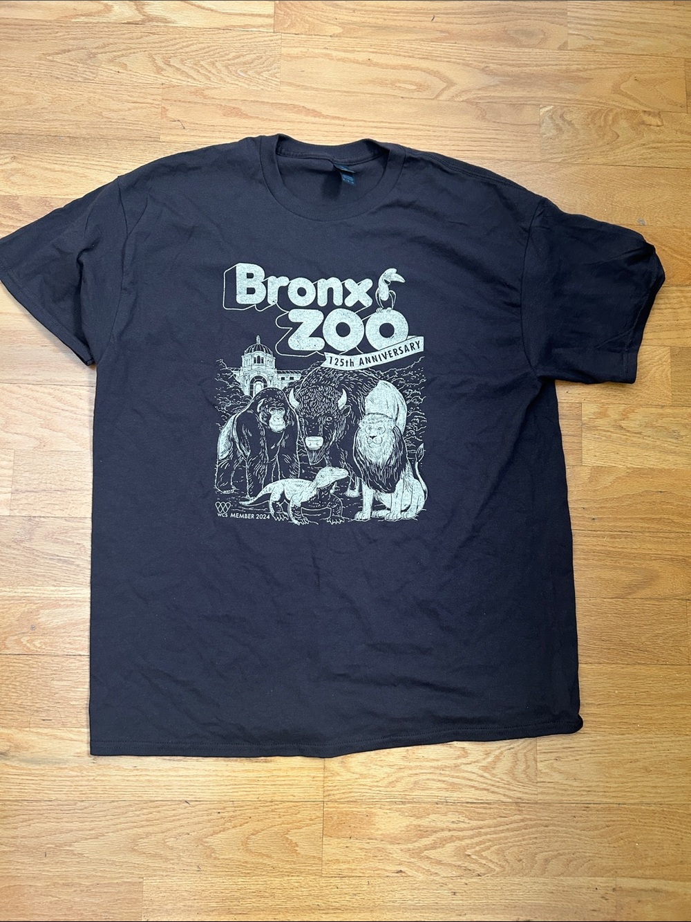 Bronx Zoo WCS Member 2024 Graphic Tee XL